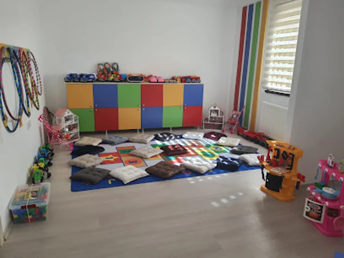 İz İnci Zeka Anaokulu - Fotoğraf