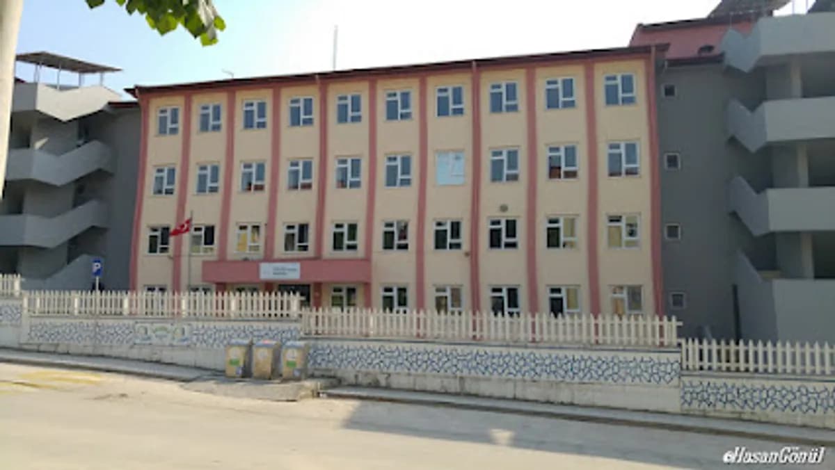 Yuvacik Serdar İlkokulu - Fotoğraf