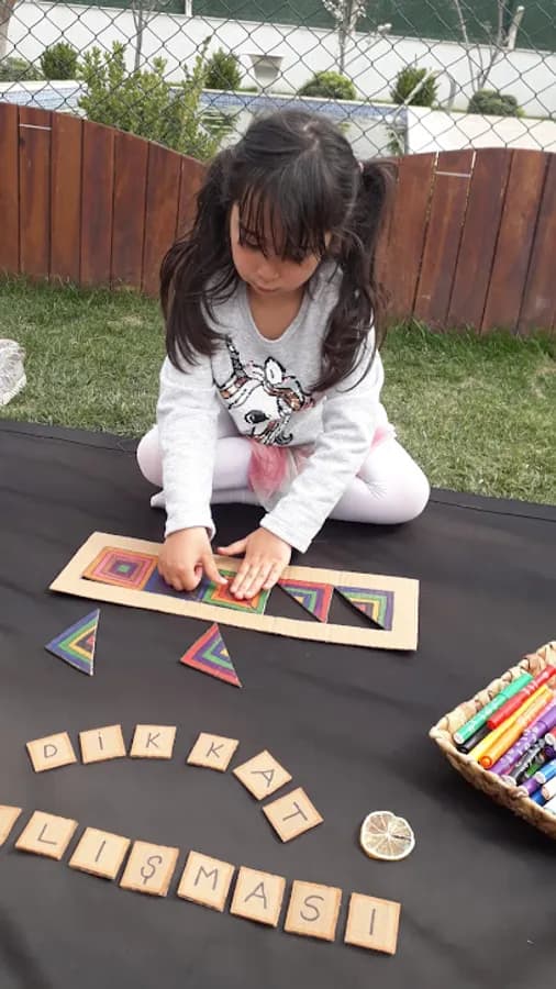 Uranüs Montessori Anaokulu - Fotoğraf