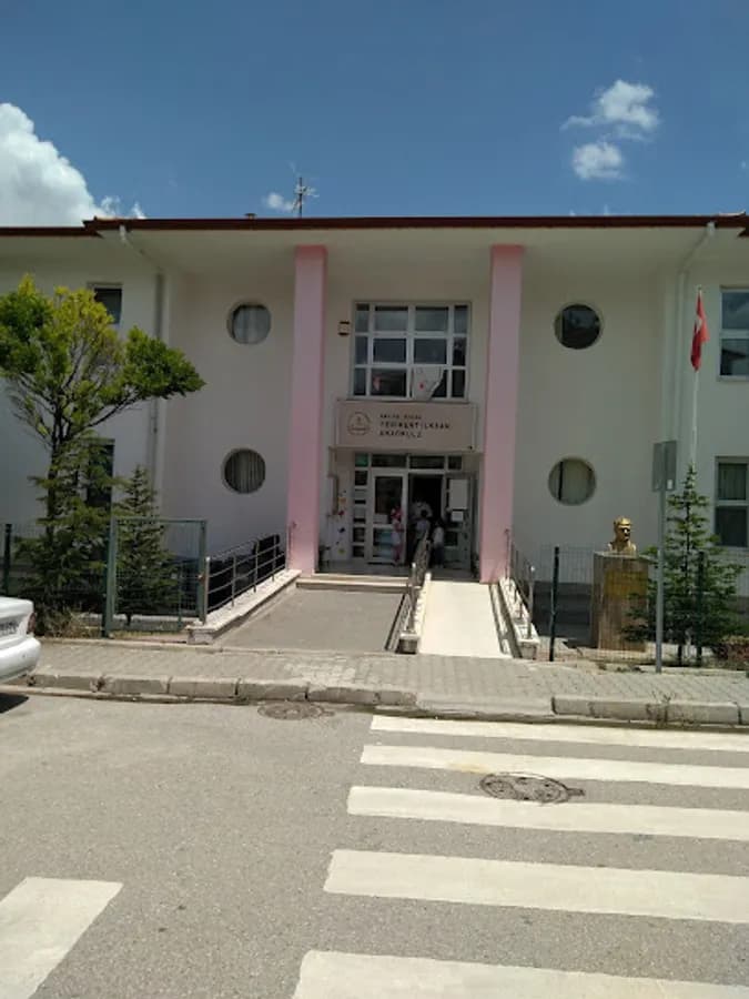 Yenikent İlksan Anaokulu - Photo