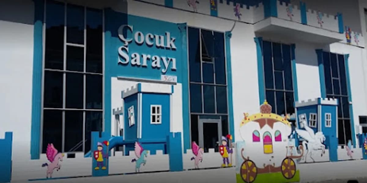 Gölcük Çocuk Sarayı Anaokulu & Kreş