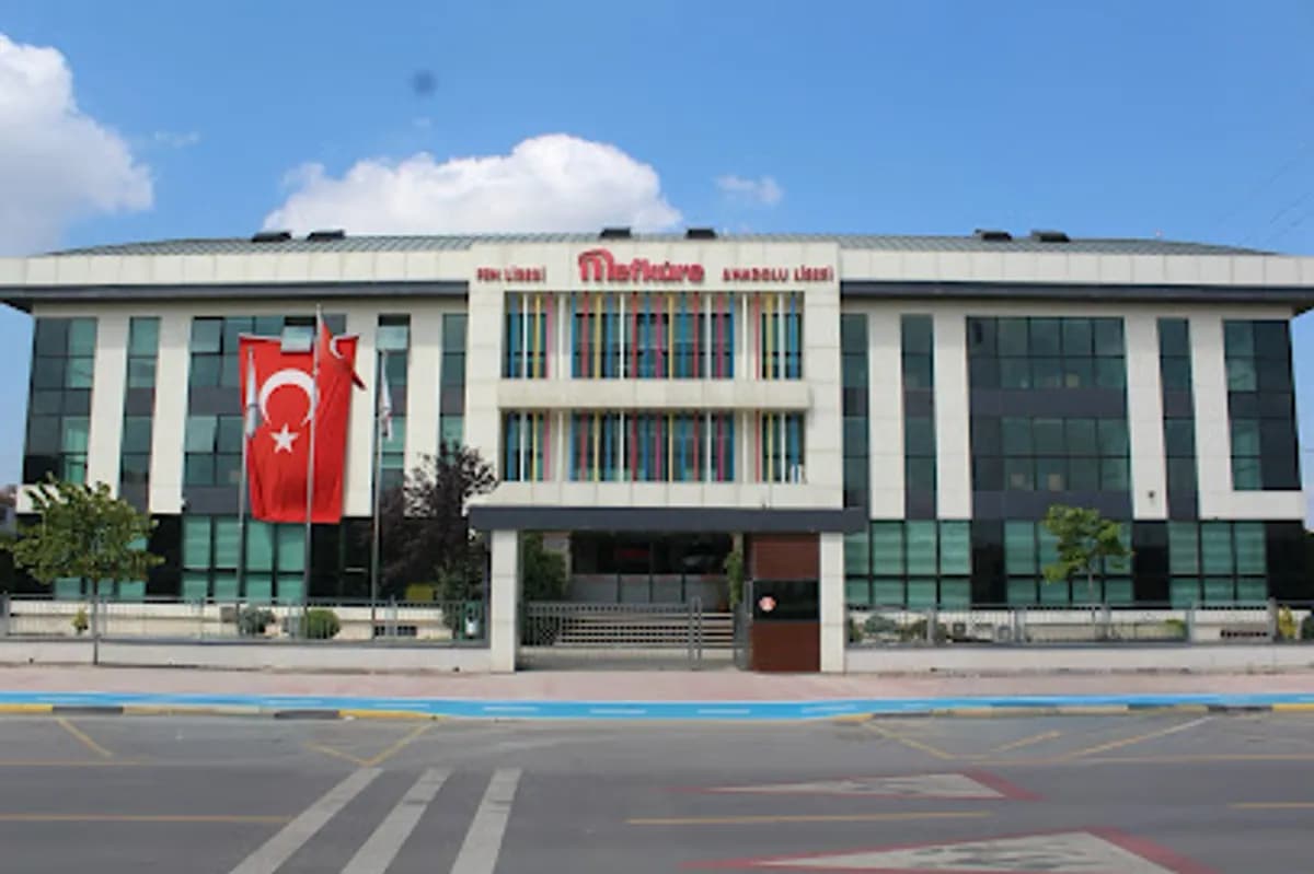 Mefkûre Fen ve Anadolu Lisesi - Photo