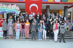 Cumhuriyet Ortaokulu - Fotoğraf