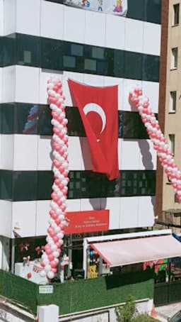 Maltepe Gülen Dünya Kreş ve Gündüz Bakım Evi 0-6 Yaş - Photo