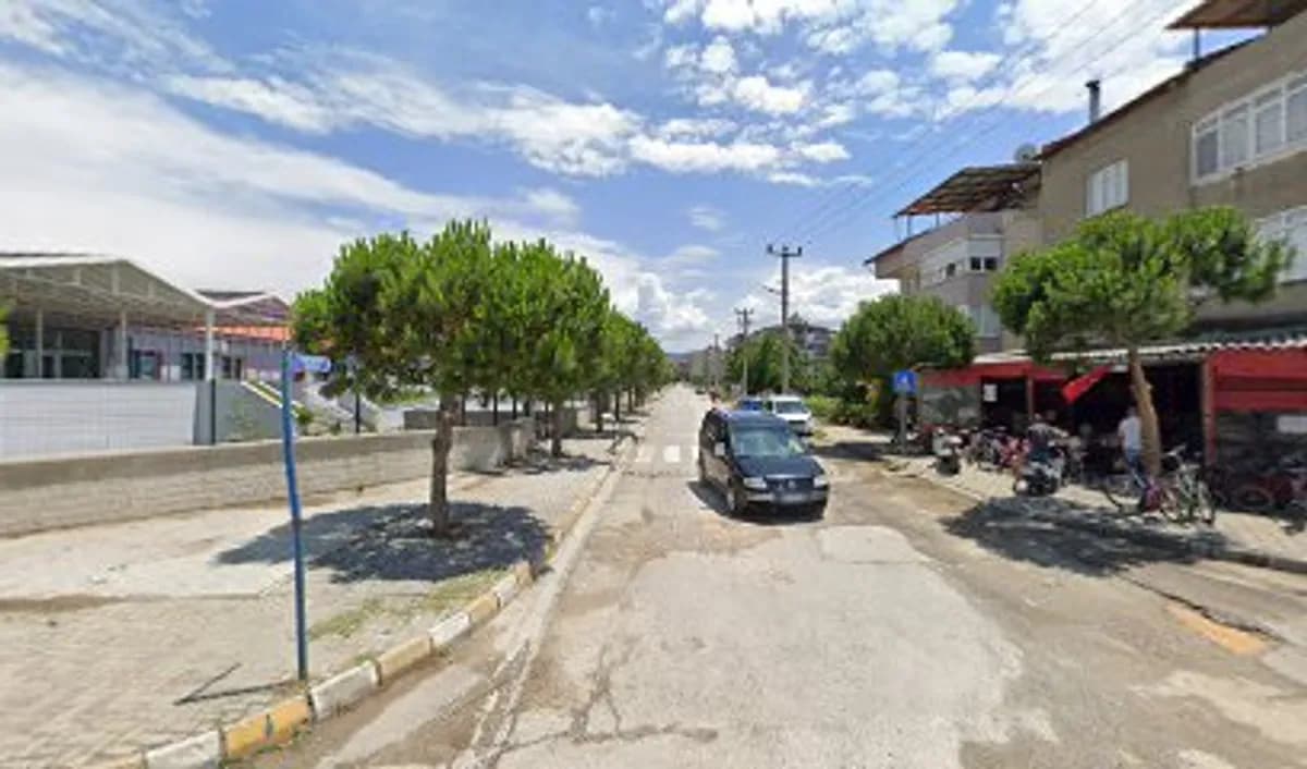 Balıkesir - Burhaniye Emine Akel Anaokulu - Photo