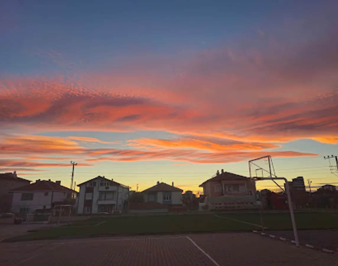 Şehit Mücahit Erbaş Anadolu İmam Hatip Lisesi - Fotoğraf