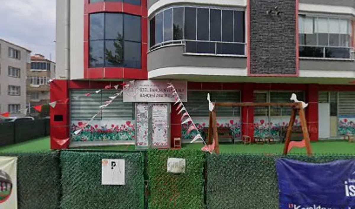Altı Eylül Bahçeli Evler Lalebahçesi Anaokulu - Photo