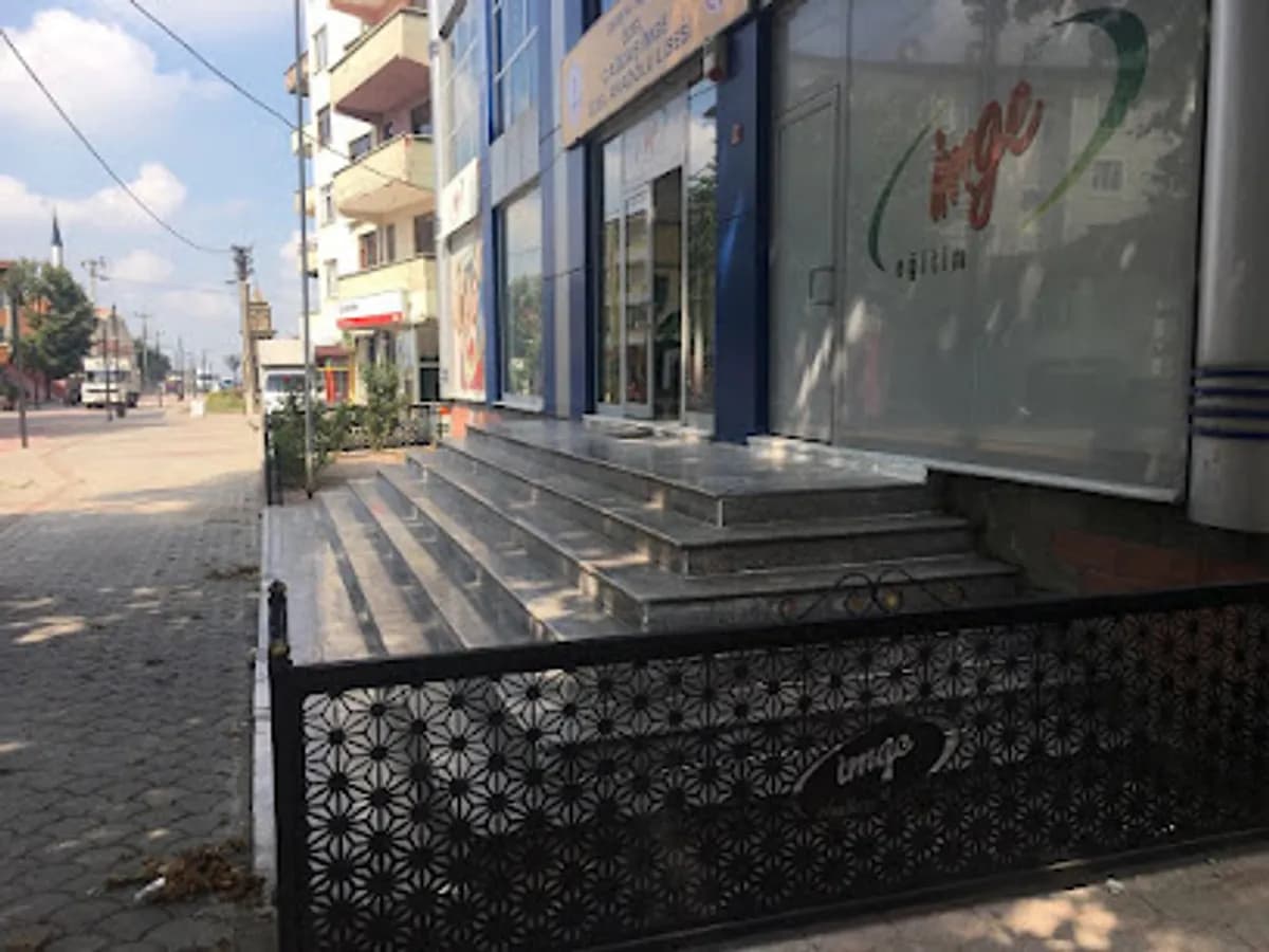 Çağdaş İmge Anadolu Lisesi