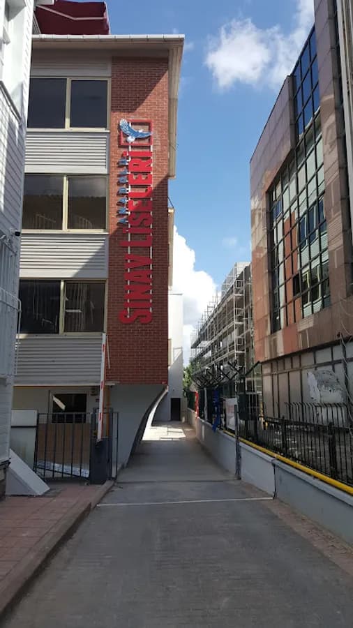 Üsküdar Sınav Anadolu Lisesi - Fotoğraf