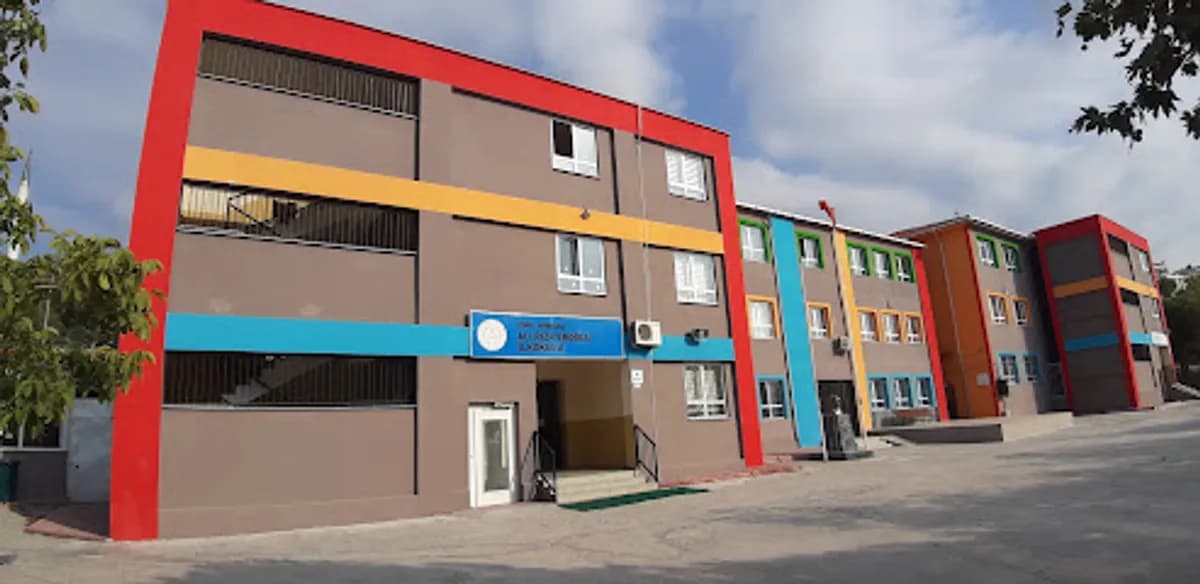 Ali Rıza Eroğlu İlkokulu - Photo