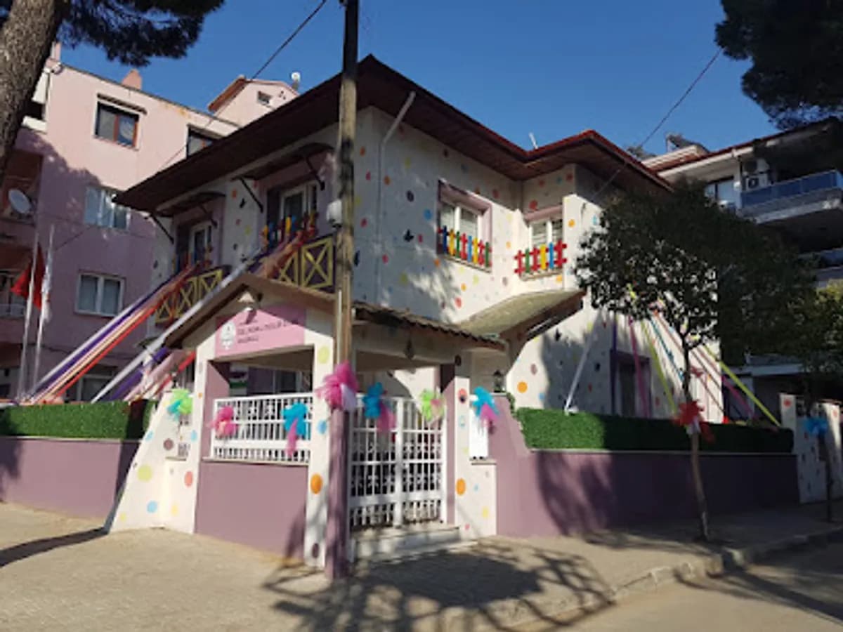 Özel Renkli Düşler Diyarı Anaokulu - Fotoğraf