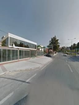 Kırmızı Otobüs Anaokulu Çiğli Şubesi - Photo