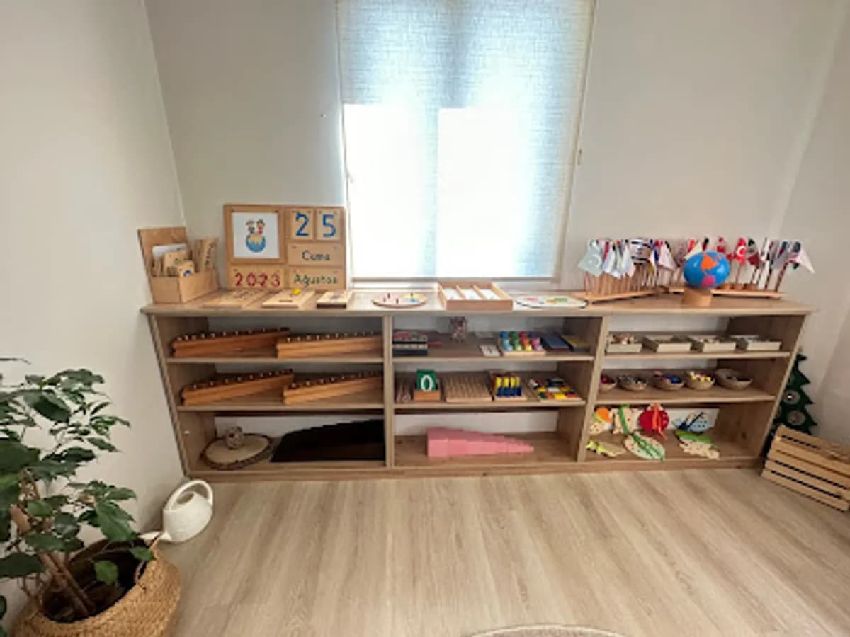 Özel Uğurböceği Kreş ve Anaokulu - Photo