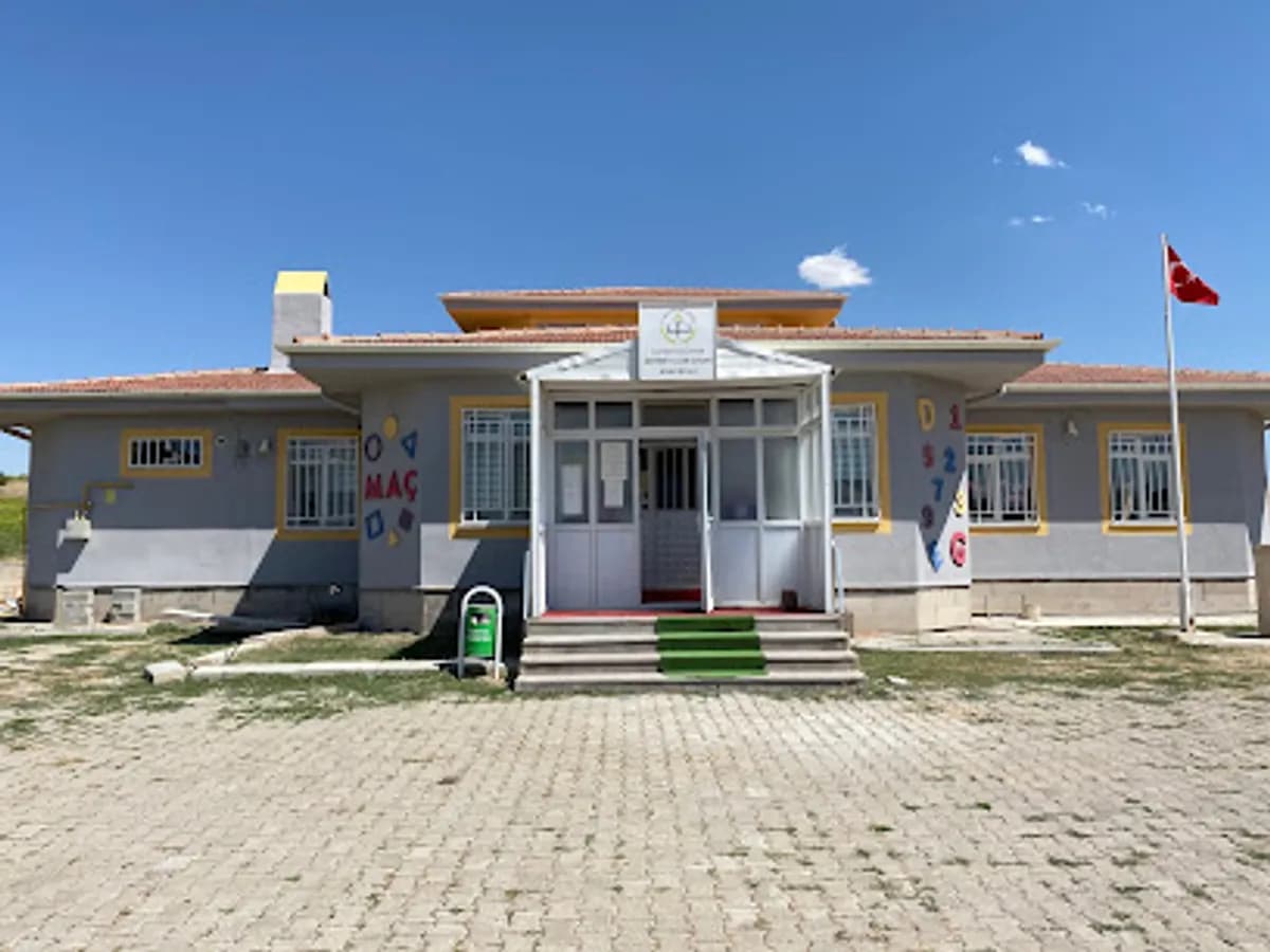 Mehmet Alim Çınar Anaokulu - Fotoğraf