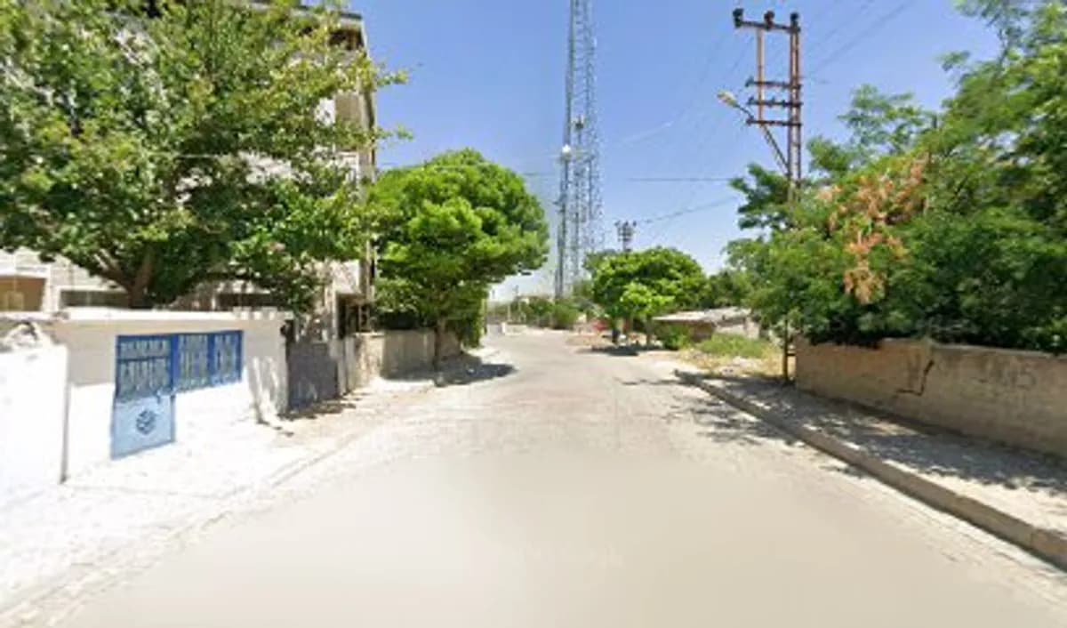 Şehit Erhan Ar Mesleki ve Teknik Anadolu Lisesi - Fotoğraf