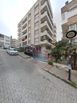 Karabağlar Özel Çilek Kokusu Anaokulu - Fotoğraf