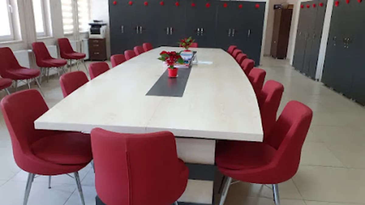 Sapanca Kız Anadolu İmam Hatip Lisesi - Photo