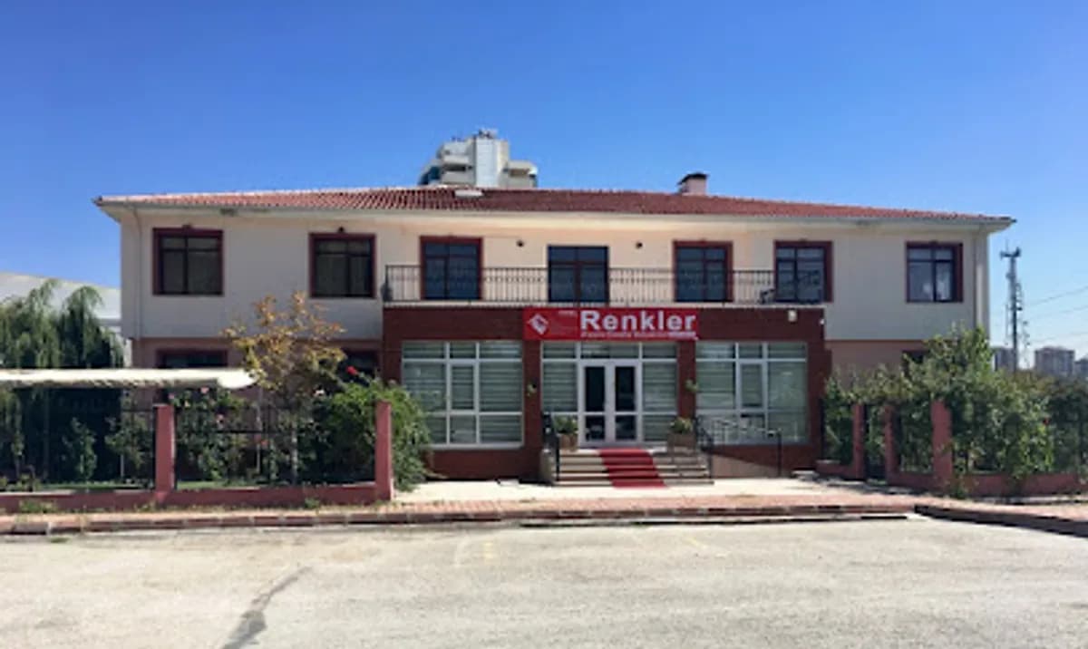 Çayyolu Çılgın Renkler Anaokulu & Kreş ve Yazokulu - Fotoğraf