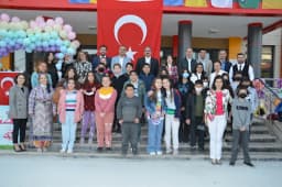 Cumhuriyet Ortaokulu - Fotoğraf