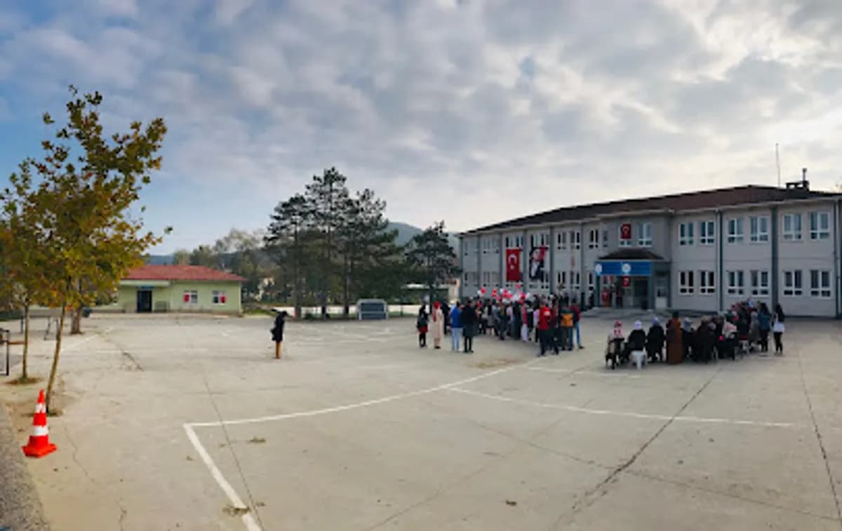 Rüveyde Güneş İlkokulu