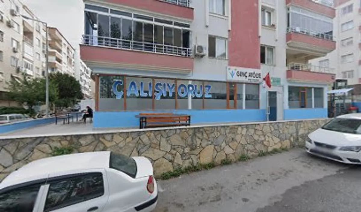 Genç Atölye Lise - Fotoğraf