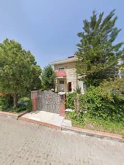 Büyümüş de Küçülmüş Kreş ve Gündüz Bakım Evi | Bornova Evka 3 Anaokulu & Kreş | 0–6 Yaş - Fotoğraf