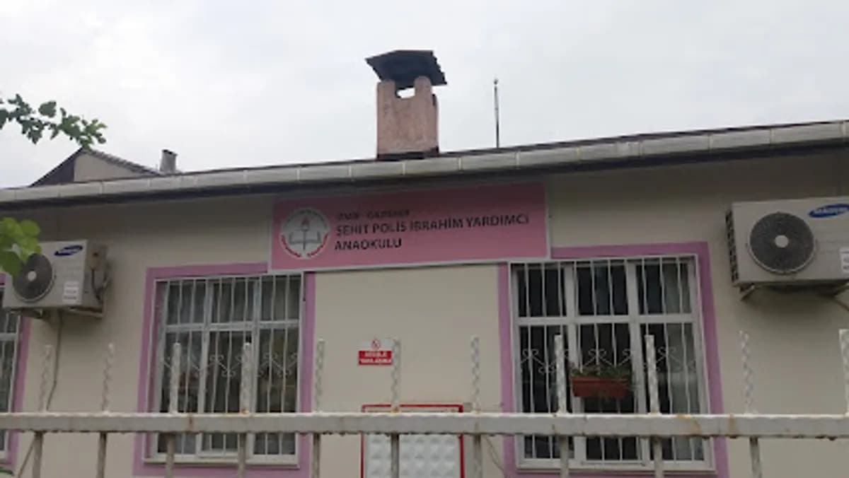 İzmir - Gaziemir Şehit Polis İbrahim Yardımcı Anaokulu - Fotoğraf