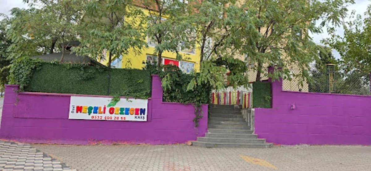 Neşeli Gezegen Anaokulu - Photo