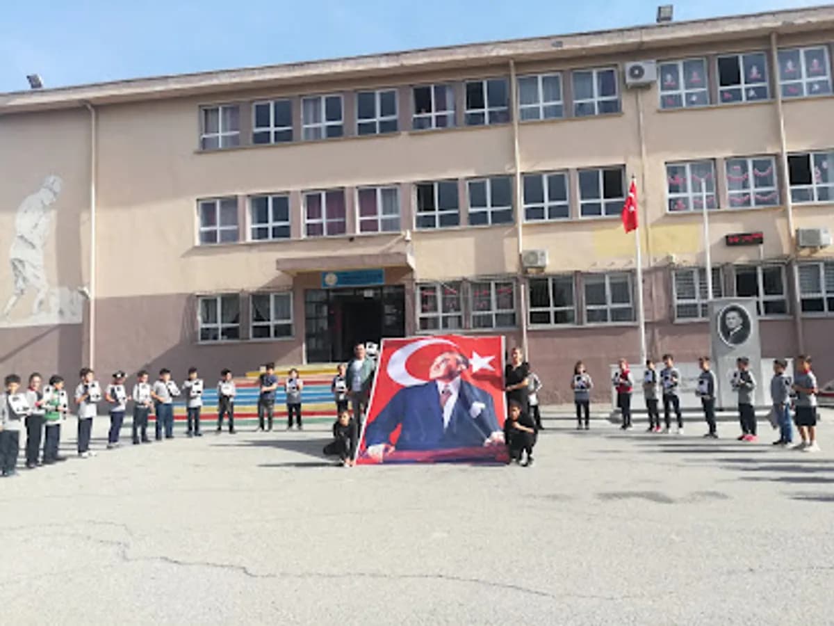 Mehmet Saka İöo - Photo