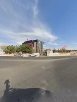 Yeni Ufuklar Koleji - Photo