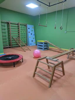 Avrupa Çocuk Akademi Menderes - Photo