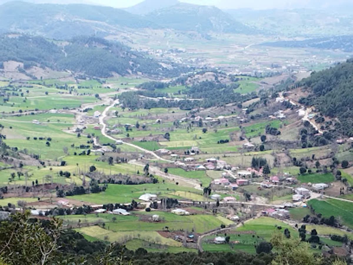 Kırıkuşağı İlköğretim Okulu