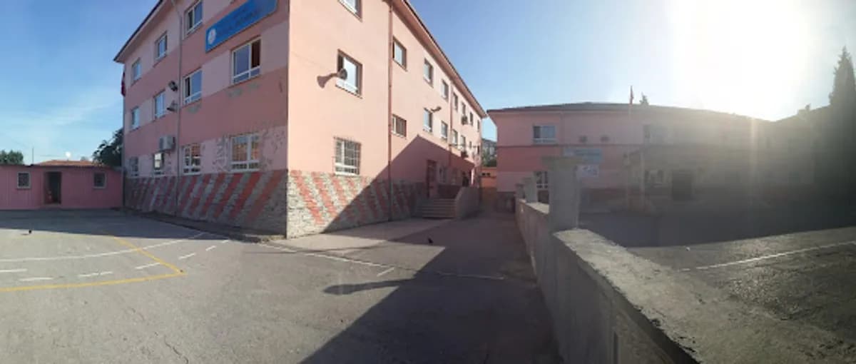 Mehmet Akif Ersoy İlkokulu - Photo