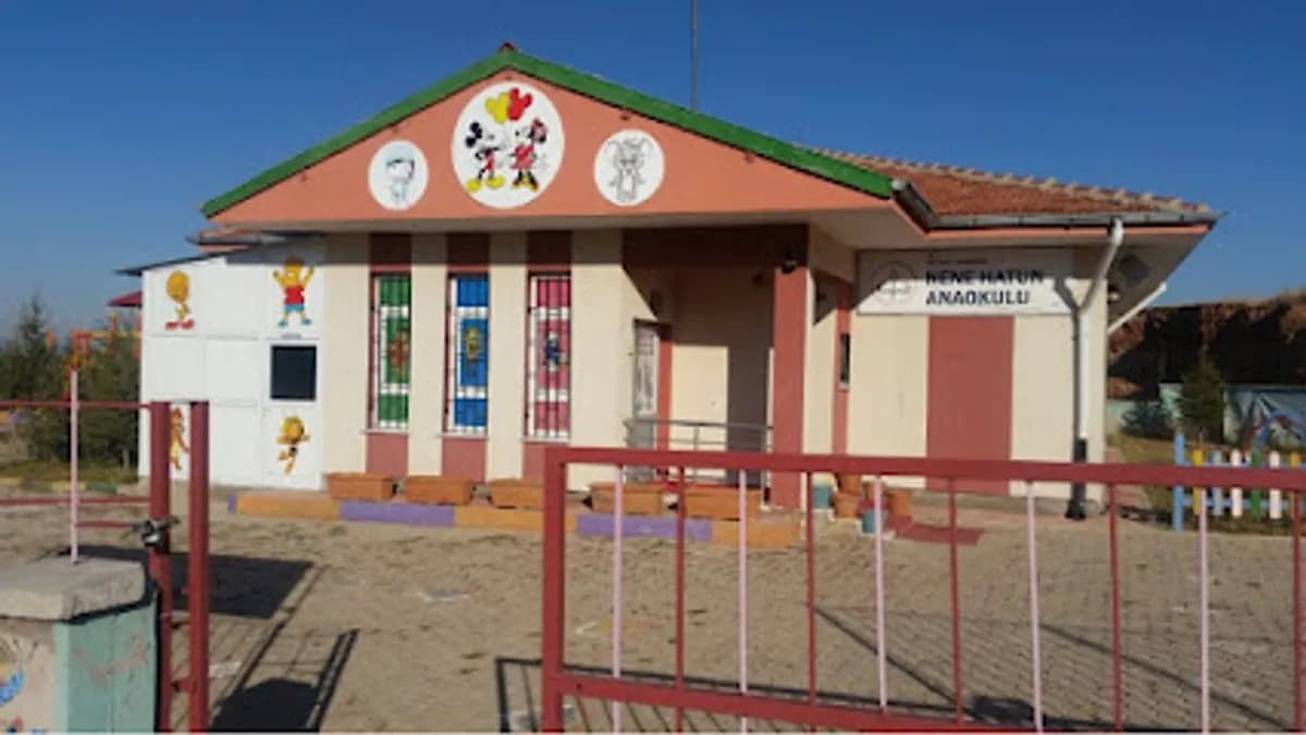 Nenehatunanaokulu - Photo