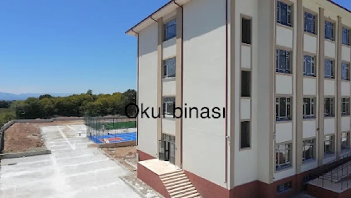 Devlet Bahçeli Fen Lisesi