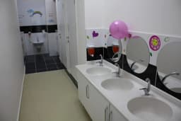 Bayraklı Akd Kıds Anaokulu - Photo