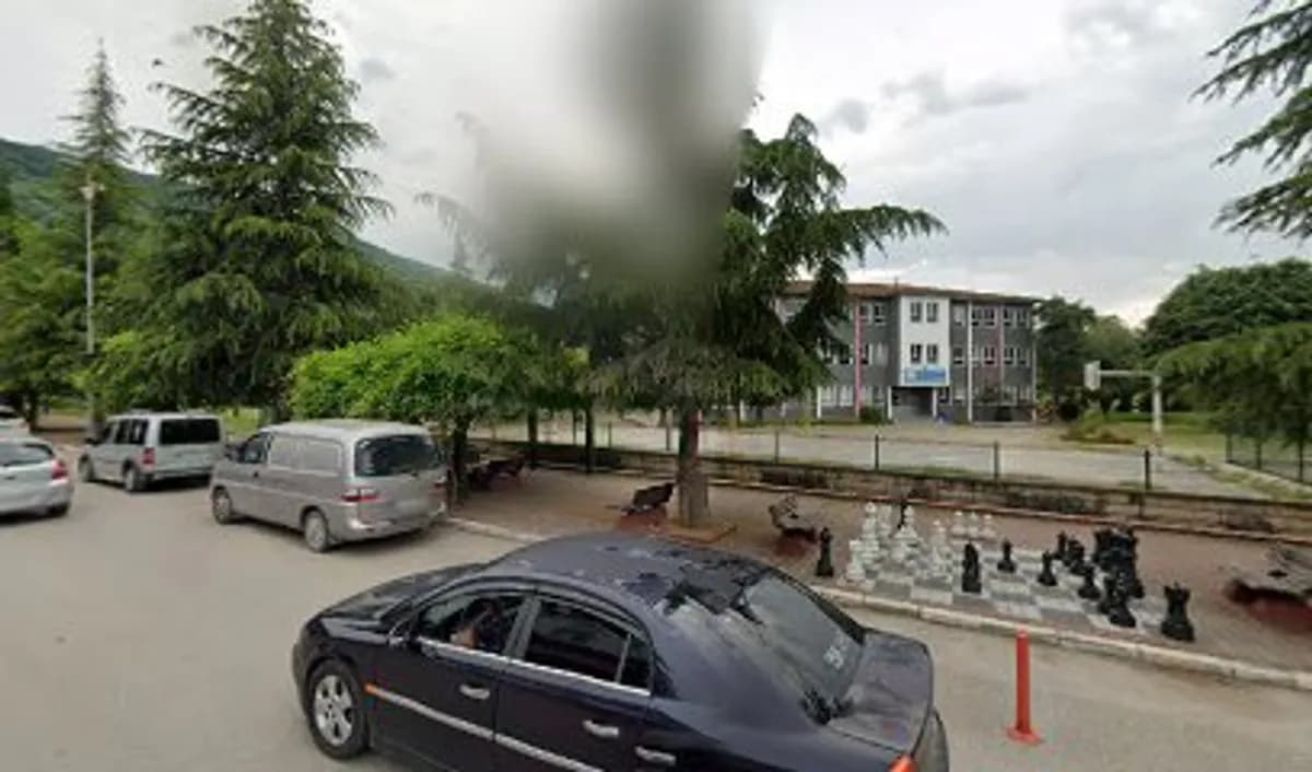 Muazzez Sabri Gündoğar Ortaokulu - Fotoğraf