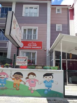 Turhal Özel Sobe Anaokulu Kreş Gündüz Bakımevi - Fotoğraf