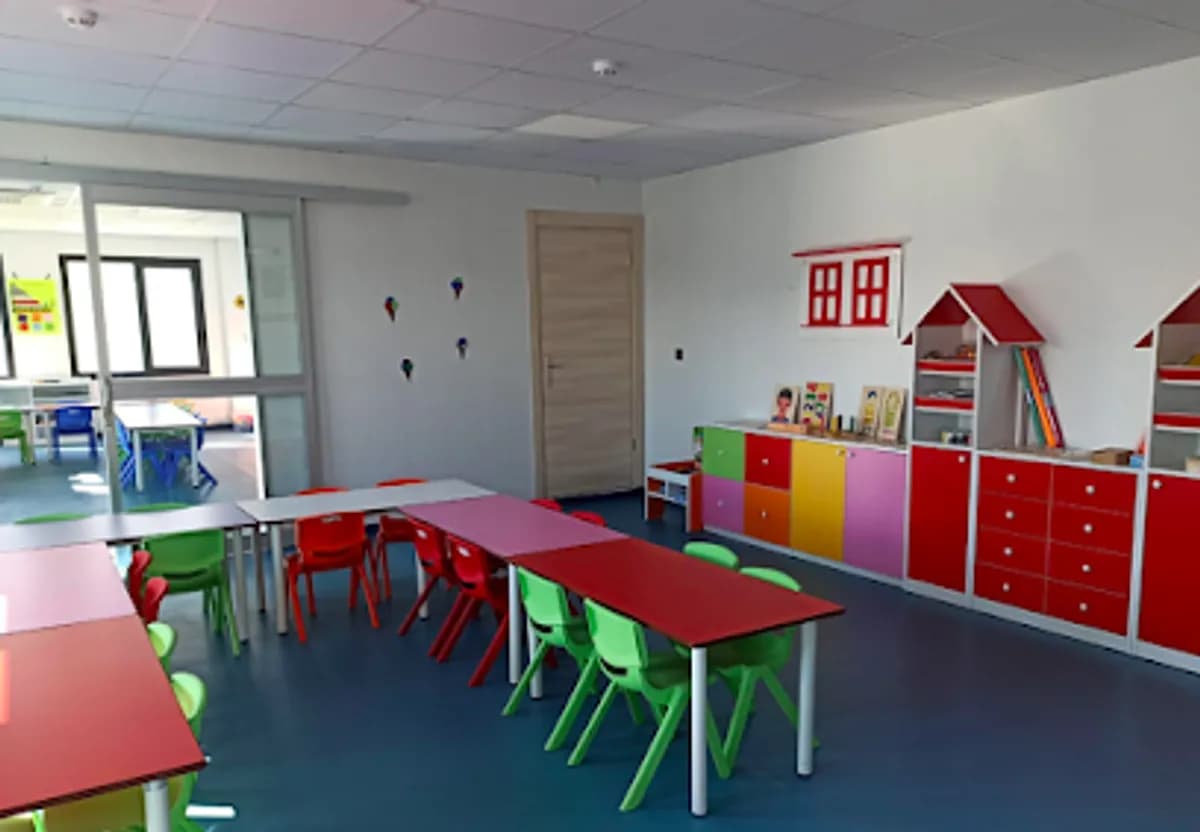 İzmir Büyükşehir Belediyesi İzelman A.ş. Dikili Kreş ve Anaokulu Eğitim Merkezi - Fotoğraf