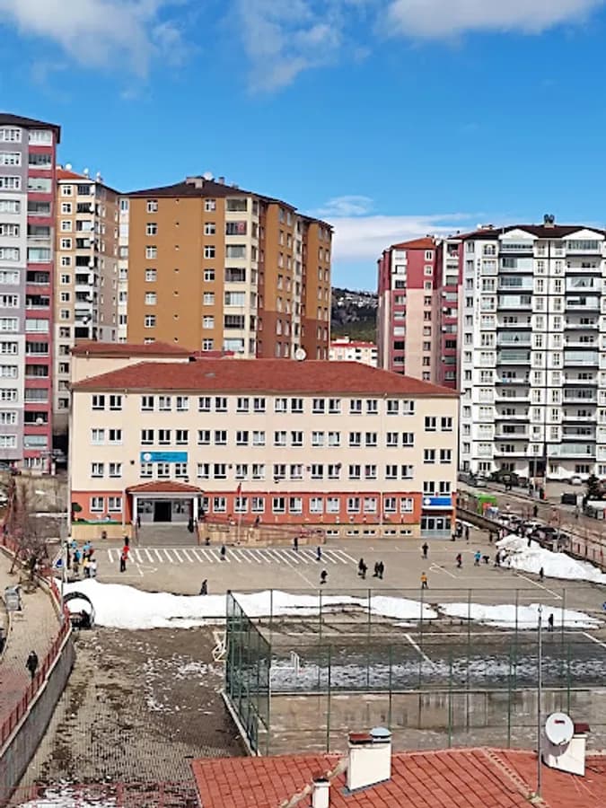 Milli Eğitim Vakfı İlkokulu - Fotoğraf