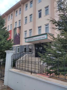 Hatice Mevlüt Yılmaz Bilim ve Sanat Merkezi - Photo