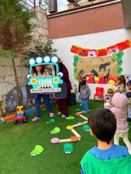 Bornova Parlayan Gelecek Anaokulu - Fotoğraf