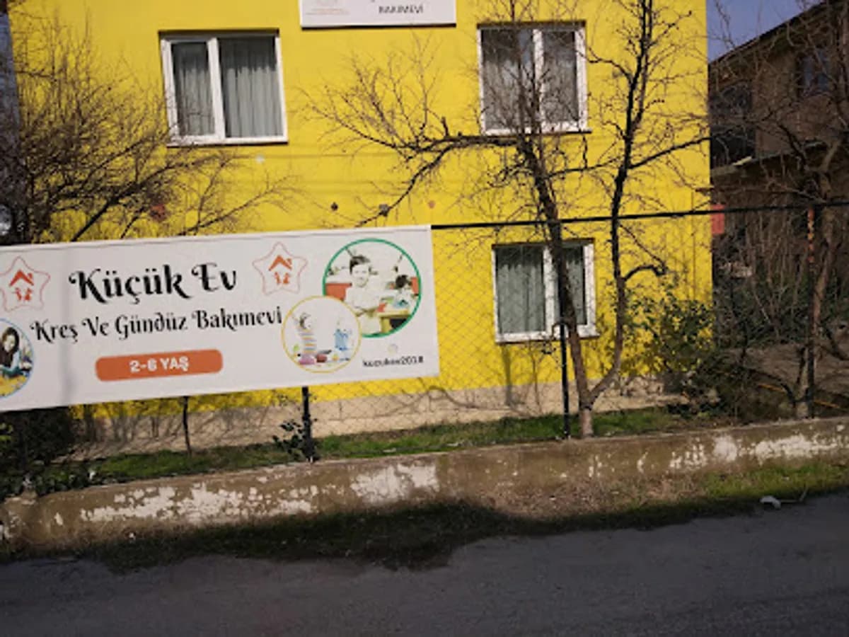 Küçük Ev Kreş ve Gündüz Bakımevi