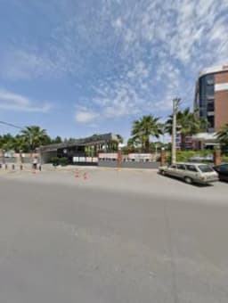 Zübeyde Hanım Eğitim Kurumları Buca Kampüsü - Photo