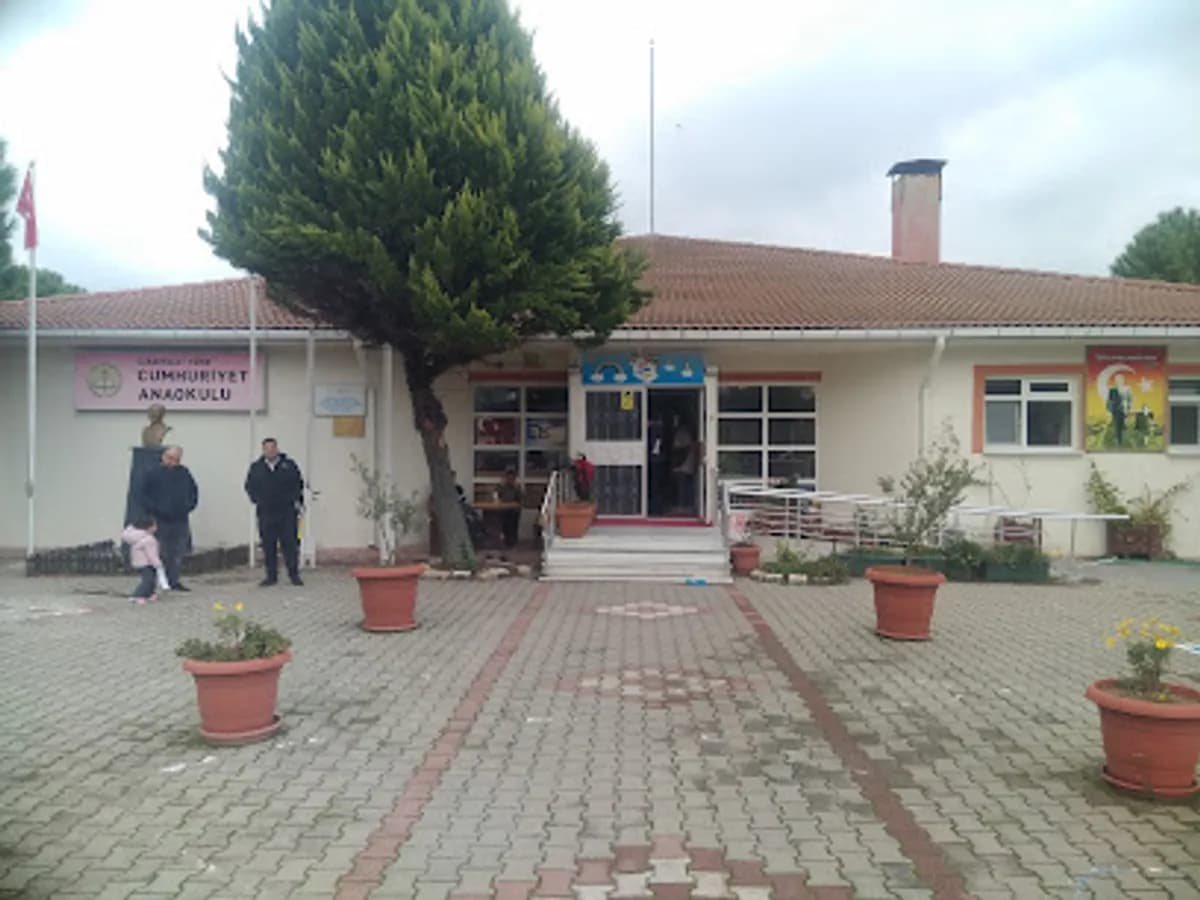 Ezine Cumhuriyet Anaokulu - Photo