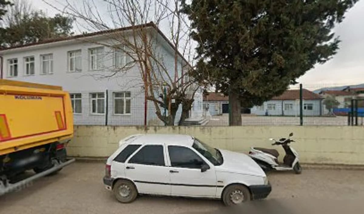 Ahmet Yesevi İlkokulu