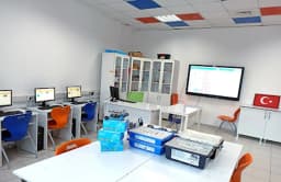 Yedi Vadi Okulları - Photo