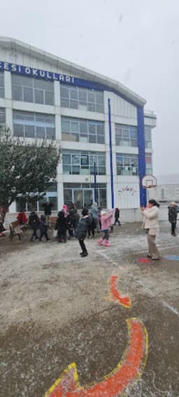 Özel İzmit Düş Bahçesi İlkokulu - Photo