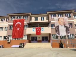 Mustafa Ayşe Yanbastı Ortaokulu - Fotoğraf