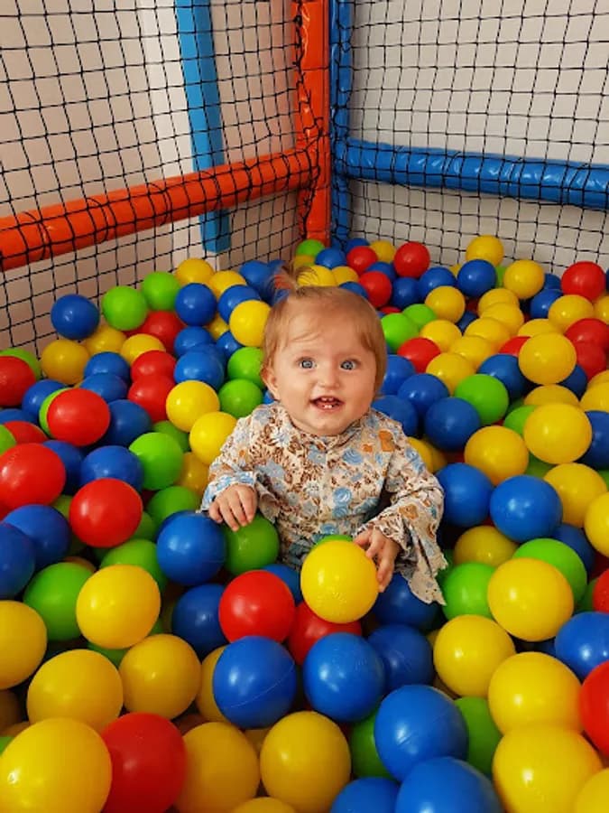 Dolunay Kreş ve Gündüzbakımevi